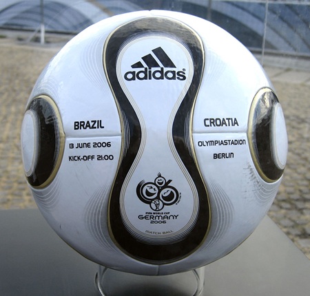 teamgeist 2006 vm ballen